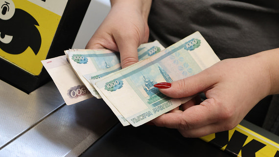 Почему россияне снова полюбили наличные: ЦБ назвал причины роста бумажных денег в обращении